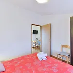 Apartman Adria *