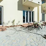 Adria Apartman *