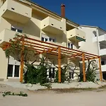 Apartman Adria Turanj