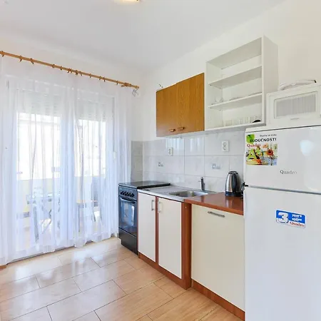 Διαμέρισμα Adria *