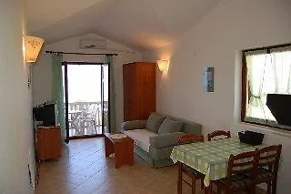 Διαμέρισμα Adria *