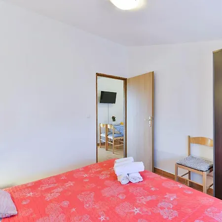 Apartman Adria *