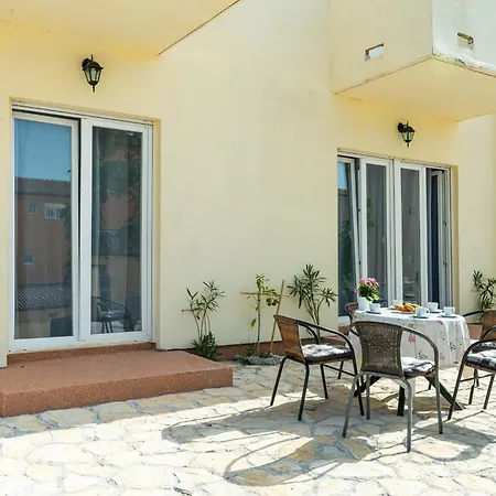 Apartament Adria