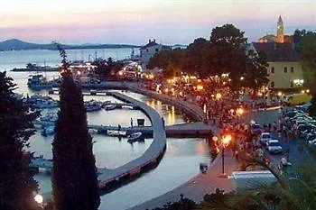 Adria Apartman *